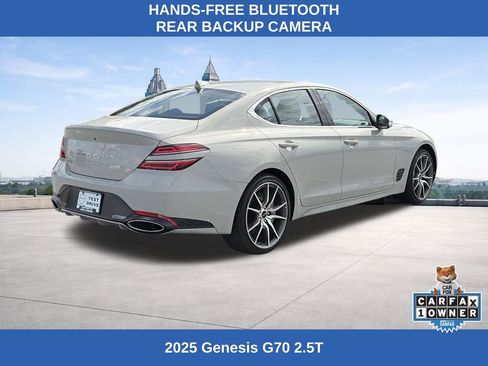 Used 2025 Genesis G70 2.5T image 5