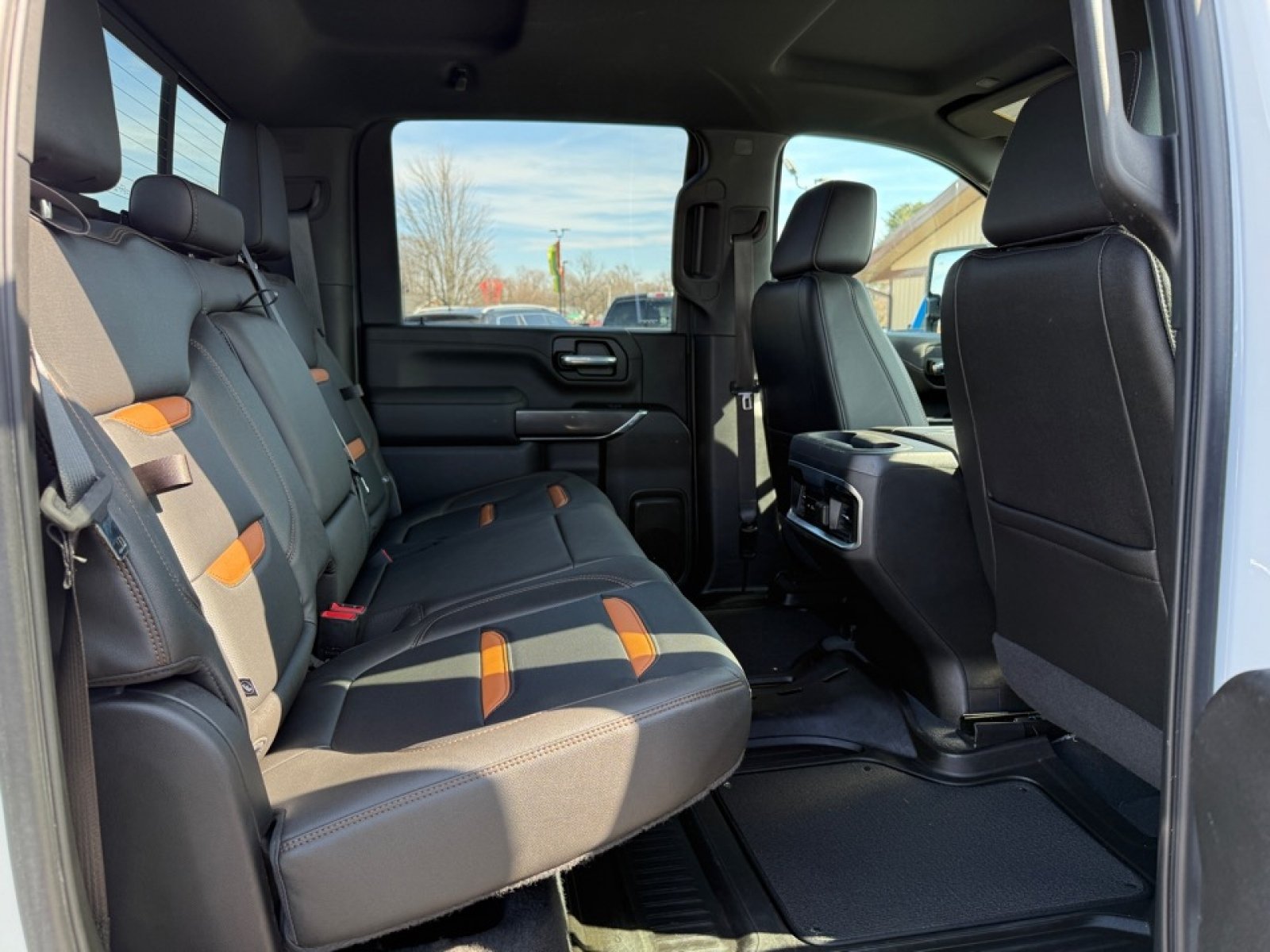 Used 2022 GMC Sierra 2500 AT4 w/ AT4 Preferred Package AWD/4WD image 25