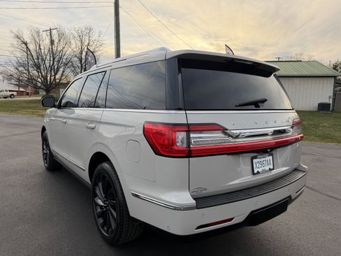 Used 2020 Lincoln Navigator Reserve w/ Equipment Group 208A Reserve image 7