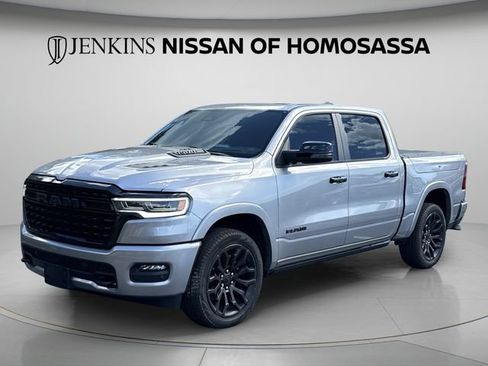 Used 2025 RAM 1500 Limited AWD/4WD image 14
