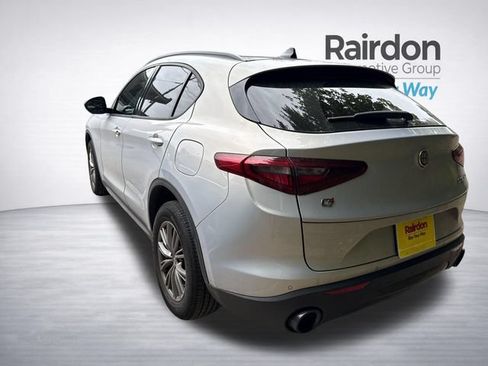Used 2023 Alfa Romeo Stelvio Sprint AWD/4WD image 5