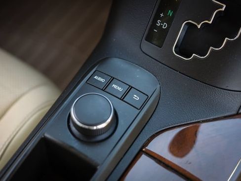 Used 2013 Lexus RX 350 AWD image 25
