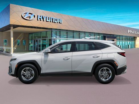 New 2026 Hyundai Tucson SE AWD/4WD image 3