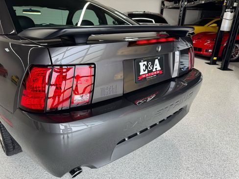 Used 2003 Ford Mustang Mach 1 RWD image 35