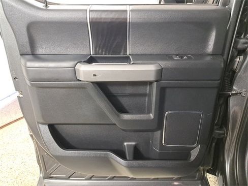 Used 2019 Ford F250 Platinum image 14