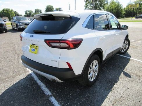 Used 2023 Ford Escape Active w/ Tech Pack #2 image 6