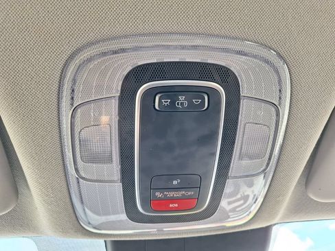 Used 2024 Hyundai Elantra Blue FWD image 18