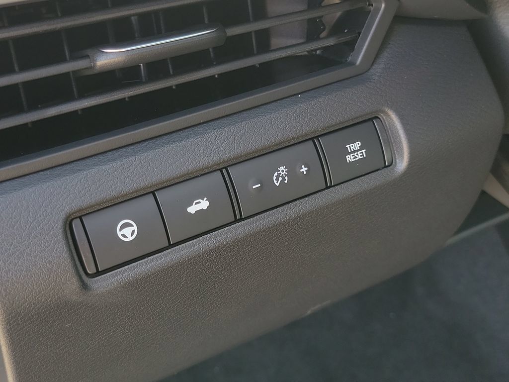 New 2026 Nissan Altima 2.5 SR w/ SR Premium Package FWD image 29