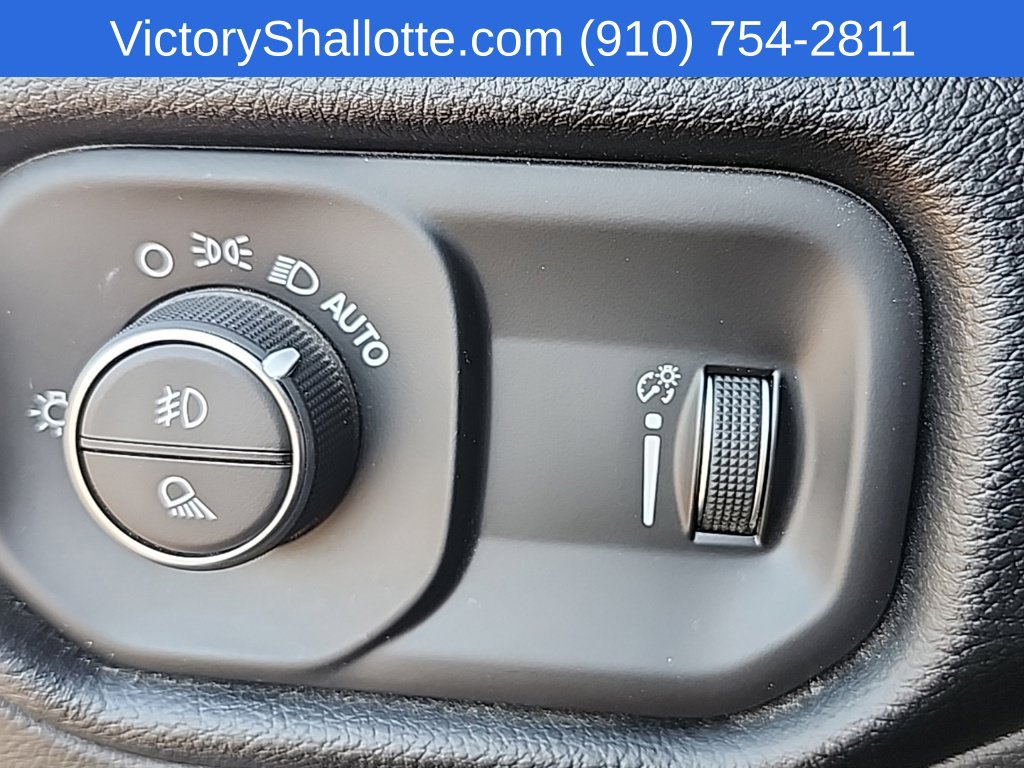 Used 2020 RAM 1500 Big Horn AWD/4WD image 15