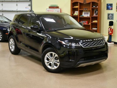 Used 2020 Land Rover Range Rover Evoque S image 2