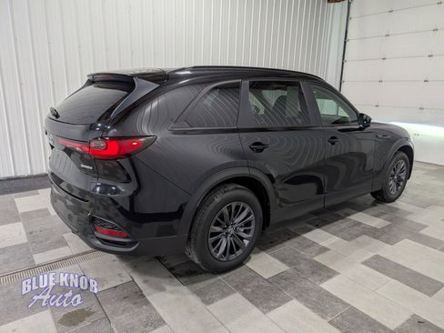 Used 2025 MAZDA CX-70 3.3 Turbo w/ Preferred Package image 4