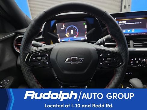 Used 2025 Chevrolet Trax RS w/ Sunroof Package FWD image 15