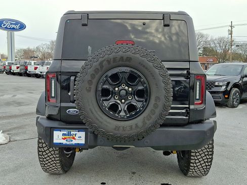 Certified 2022 Ford Bronco Wildtrak image 5