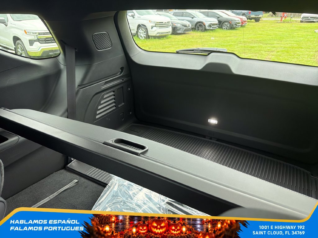 New 2027 Chevrolet Traverse Z71 w/ Enhanced Driving Package AWD/4WD image 26