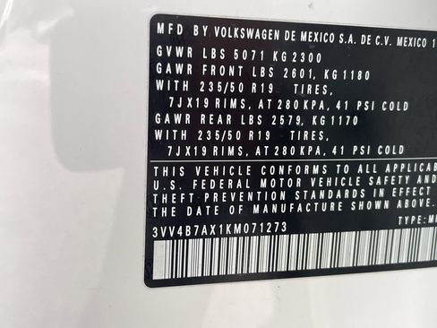 Used 2019 Volkswagen Tiguan SEL Premium AWD/4WD image 35