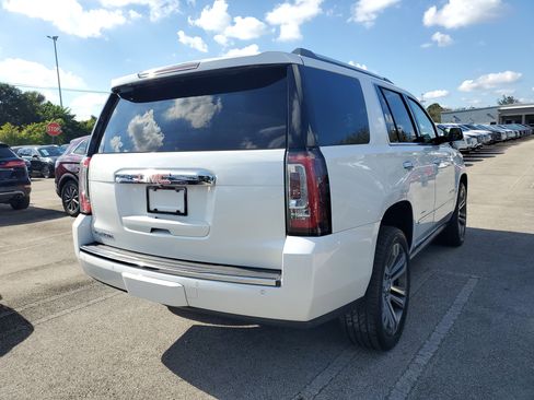 Used 2019 GMC Yukon Denali w/ Denali Ultimate Package image 6