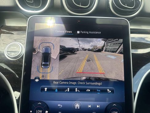 Used 2024 Mercedes-Benz C 300 Sedan image 26