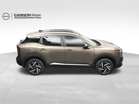 New 2026 Nissan Kicks SV w/ SV Premium Package FWD image 34