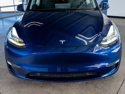 Used 2023 Tesla Model Y Long Range image 15