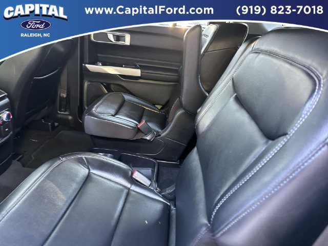 Used 2020 Ford Explorer XLT w/ Equipment Group 202A AWD/4WD image 18