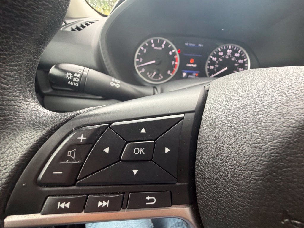 Used 2023 Nissan Sentra S FWD image 20