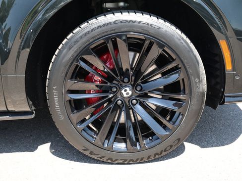 Certified 2022 Bentley Bentayga Speed AWD/4WD image 13