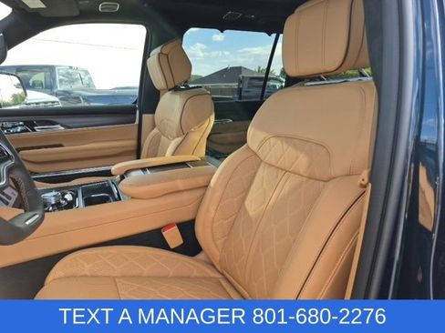 New 2026 Jeep Grand Wagoneer Summit AWD/4WD image 22