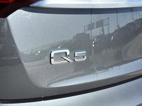 Used 2024 Audi Q5 2.0T Premium image 29