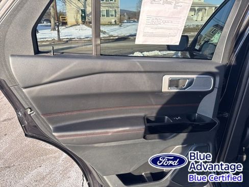 Certified 2022 Ford Explorer ST-Line w/ Class IV Trailer Tow Package image 41