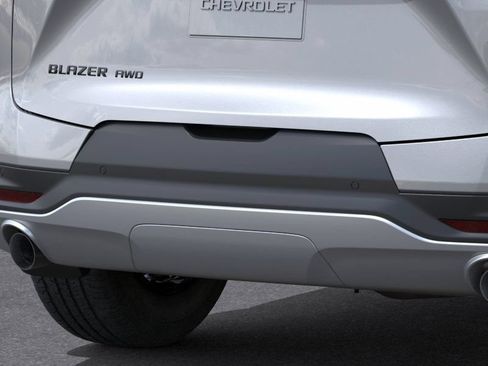 New 2026 Chevrolet Blazer LT w/ Convenience Package AWD/4WD image 14