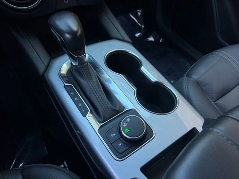 Used 2022 Chevrolet Blazer LT image 29