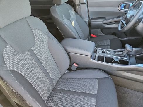New 2026 Kia Sorento LX image 11