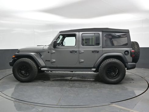 Used 2019 Jeep Wrangler Unlimited Sport S AWD/4WD image 10