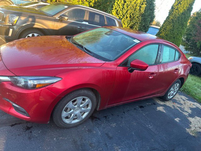 Used 2018 MAZDA MAZDA3 Sport FWD image 4