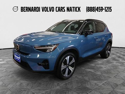 Certified 2023 Volvo XC40 Recharge Plus image 1