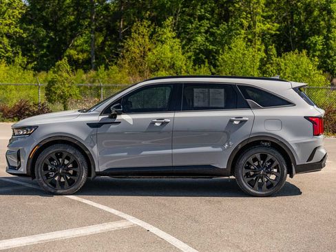 Used 2022 Kia Sorento SX FWD image 4