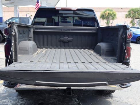 Used 2019 Chevrolet Silverado 1500 LT w/ All-Star Edition RWD image 11