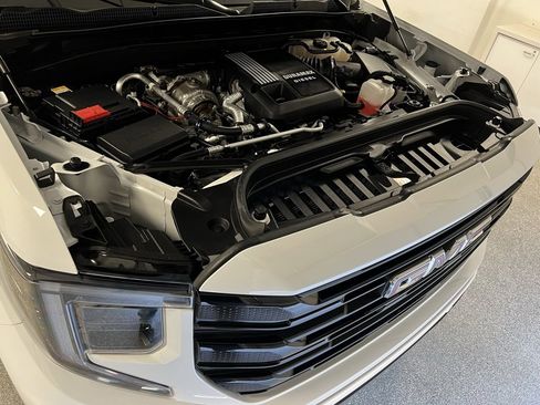 Used 2025 GMC Sierra 1500 Elevation w/ Elevation Premium Package image 71