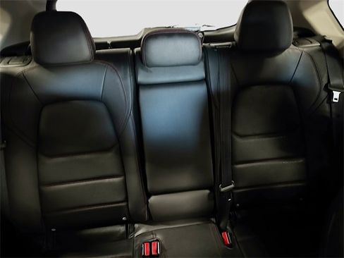 Used 2023 MAZDA CX-5 Carbon Edition image 28