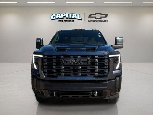 Used 2024 GMC Sierra 2500 Denali Ultimate w/ Max Trailering Package image 8