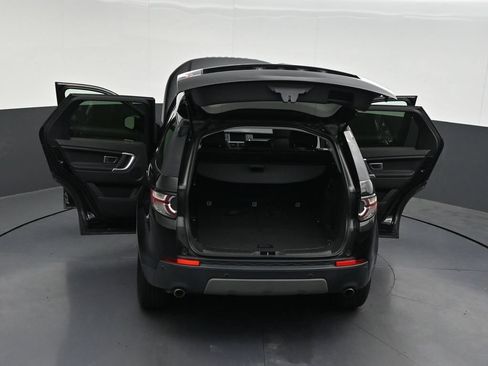 Used 2018 Land Rover Discovery Sport SE AWD/4WD image 34