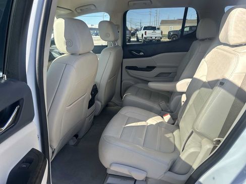 Used 2023 GMC Acadia Denali FWD image 26