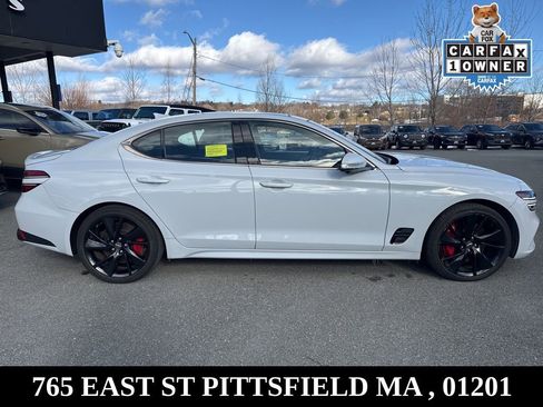 Used 2023 Genesis G70 3.3T w/ Sport Prestige Package image 8