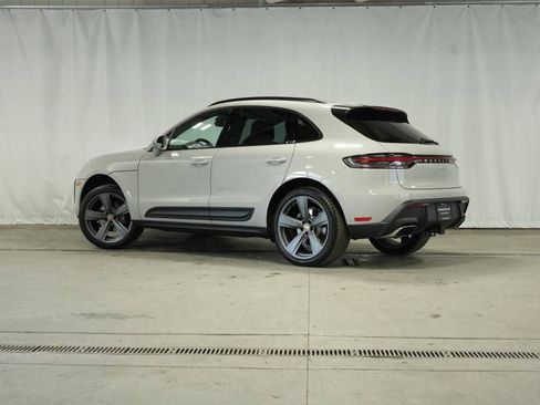 Certified 2026 Porsche Macan AWD/4WD image 3
