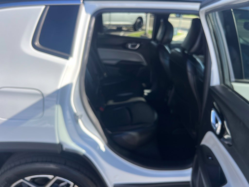 Used 2025 Jeep Compass Limited AWD/4WD image 30