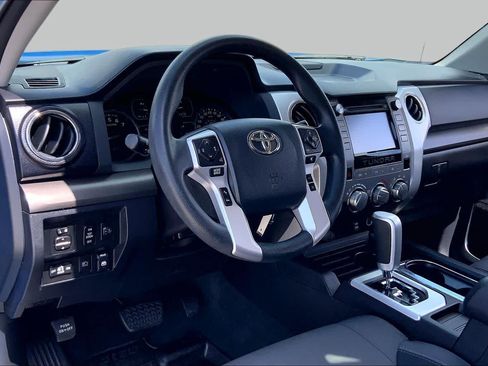 Used 2018 Toyota Tundra SR5 w/ SR5 Upgrade Package RWD image 17