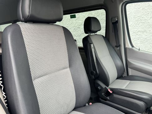 Used 2008 Dodge Sprinter 2500 w/ Rear Heater Group III image 9