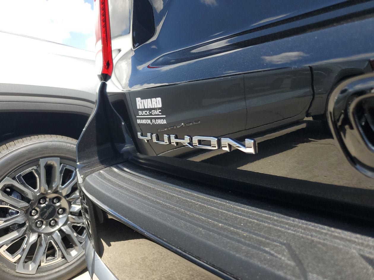 New 2026 GMC Yukon Denali RWD image 8