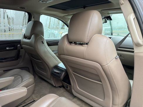 Used 2016 GMC Acadia Denali image 23