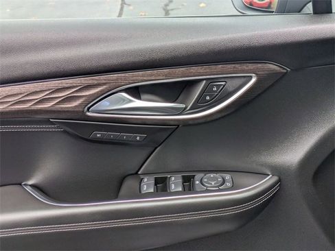 Certified 2023 Buick Envision Avenir image 12
